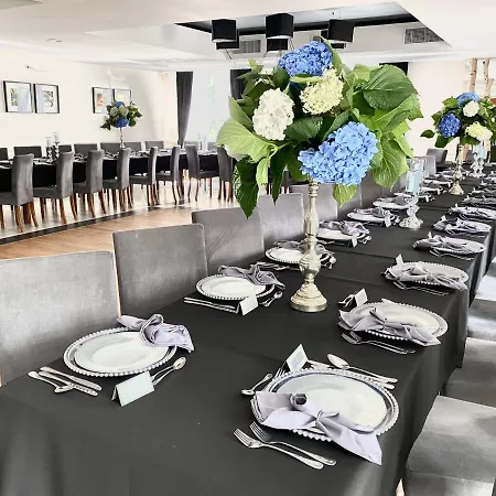 Lesne Ustronie 住宿加早餐酒店