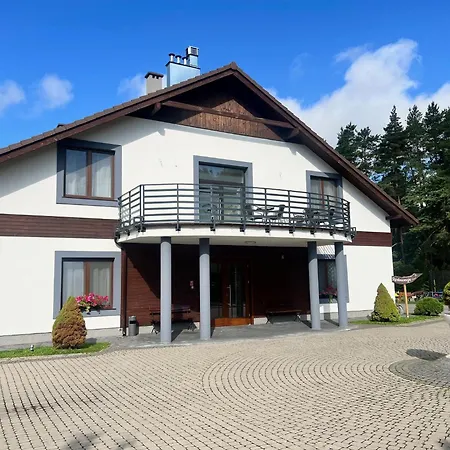 Lesne Ustronie Bed & Breakfast 2*