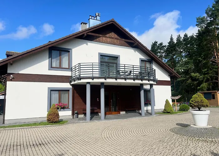 Lesne Ustronie Bed & Breakfast 2*