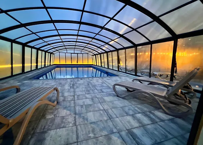 Lesne Ustronie Bed & Breakfast 2*