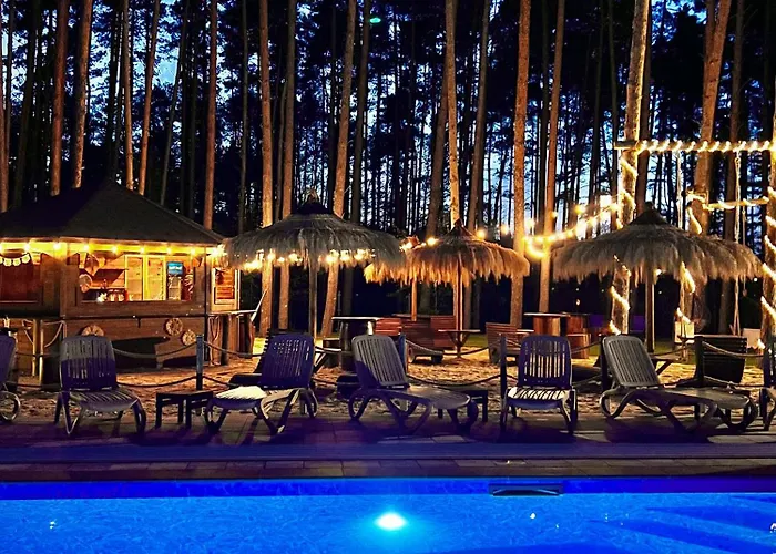 Bed & Breakfast Lesne Ustronie 2*