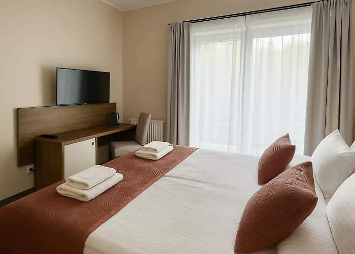 Lesne Ustronie Bed & Breakfast 2*