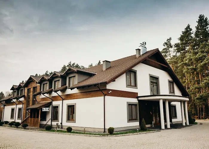 Lesne Ustronie Bed & Breakfast 2*